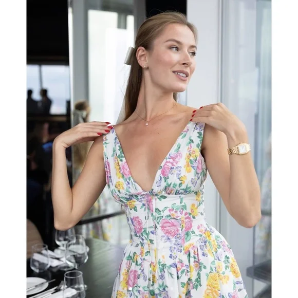 NEW House of CB Emmelina White Vintage Rose Print Dress XS - Picture 8 of 17